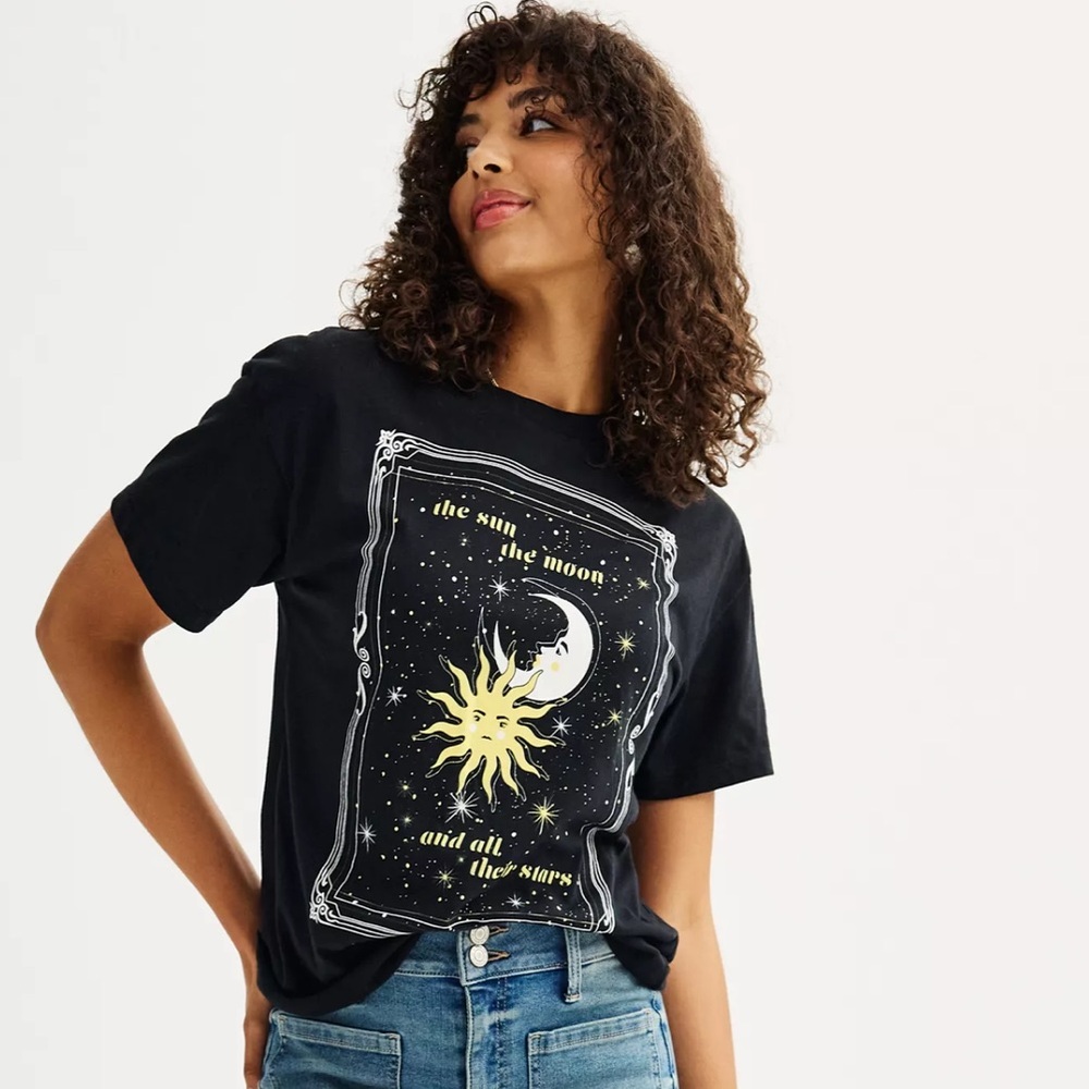 NWT Awake Black Tee with Celestial Graphic size medium